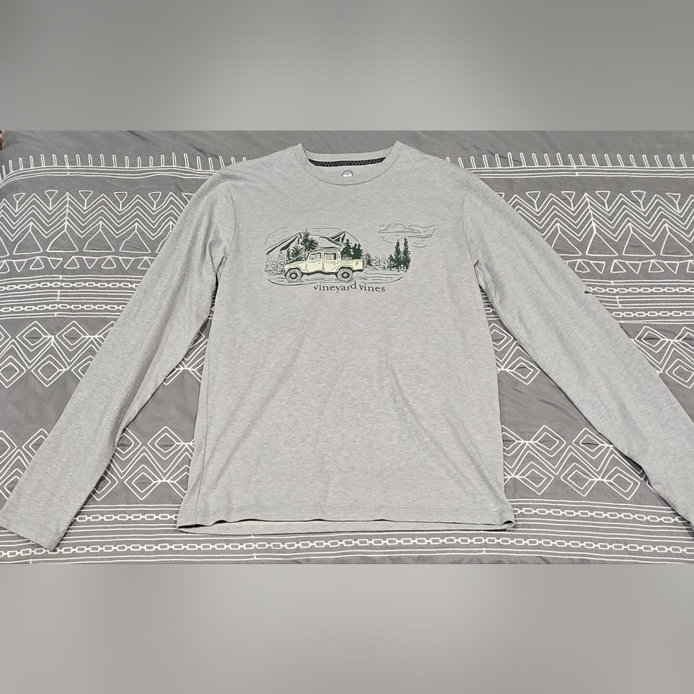 Vineyard Vines Men's Dunes Tee Size XS